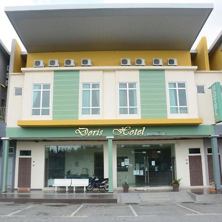 Doris Hotel Malacca Bagian luar foto